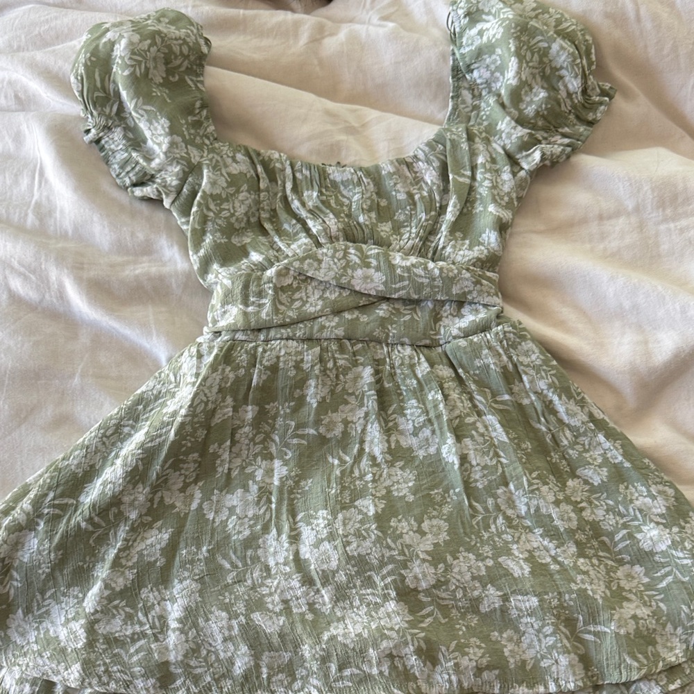 Floral Puff Sleeve Romper